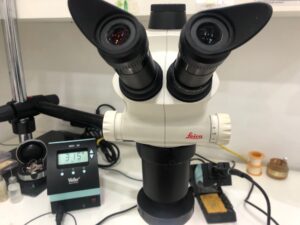 Pruebas sobre audífono en Audiología Integral, Reparación de audífonos